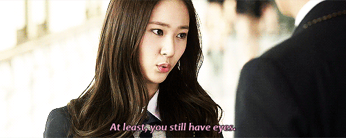 [gif/抱图点赞]郑秀晶(krystal),1994年10月24日出生于美国加利福尼亚