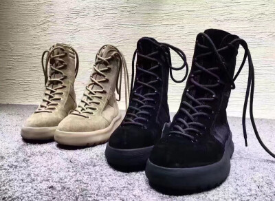 yeezy season 3 boots 大军靴,鞋面牛皮配帆布,内里和鞋垫是头层水染