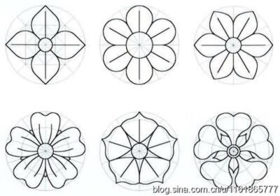 五瓣花怎么画对称图片