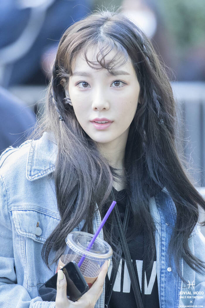 少女时代 (girls" generation) 金泰妍 (taeyeon )