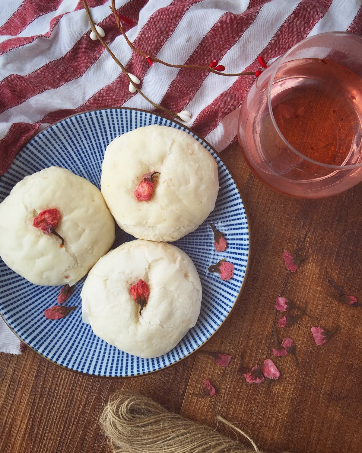 樱花红豆饼,酥皮,开酥,豆沙饼