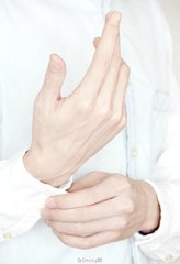白衬衫,手控