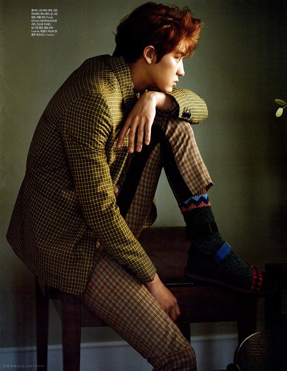 lofficiel hommes杂志内页扫图