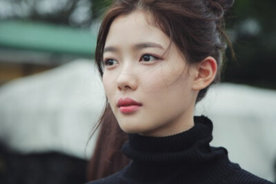 金裕贞 金有贞 ()韩国女演员.