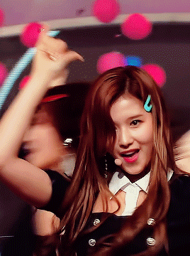 【tumblr/喜欢收藏】twice林娜琏,俞定延,平井桃(momo),凑崎纱夏(sana