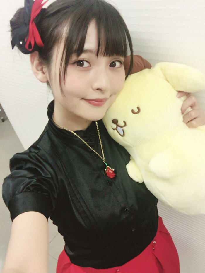 上坂堇 