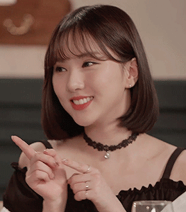 年推出的女子演唱团体,由金素晶(so won,郑艺琳(ye rin,丁恩妃(eun