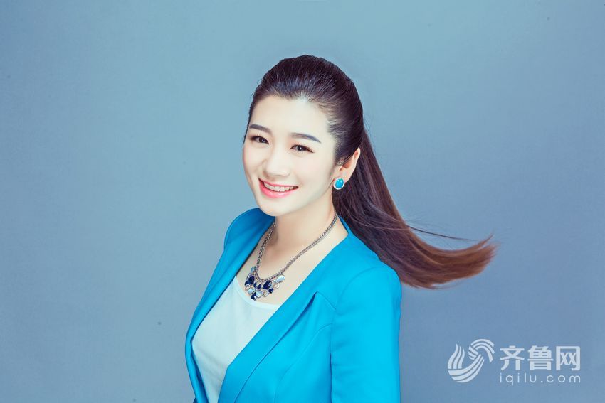 山东广播电视台主持人明星壁纸
