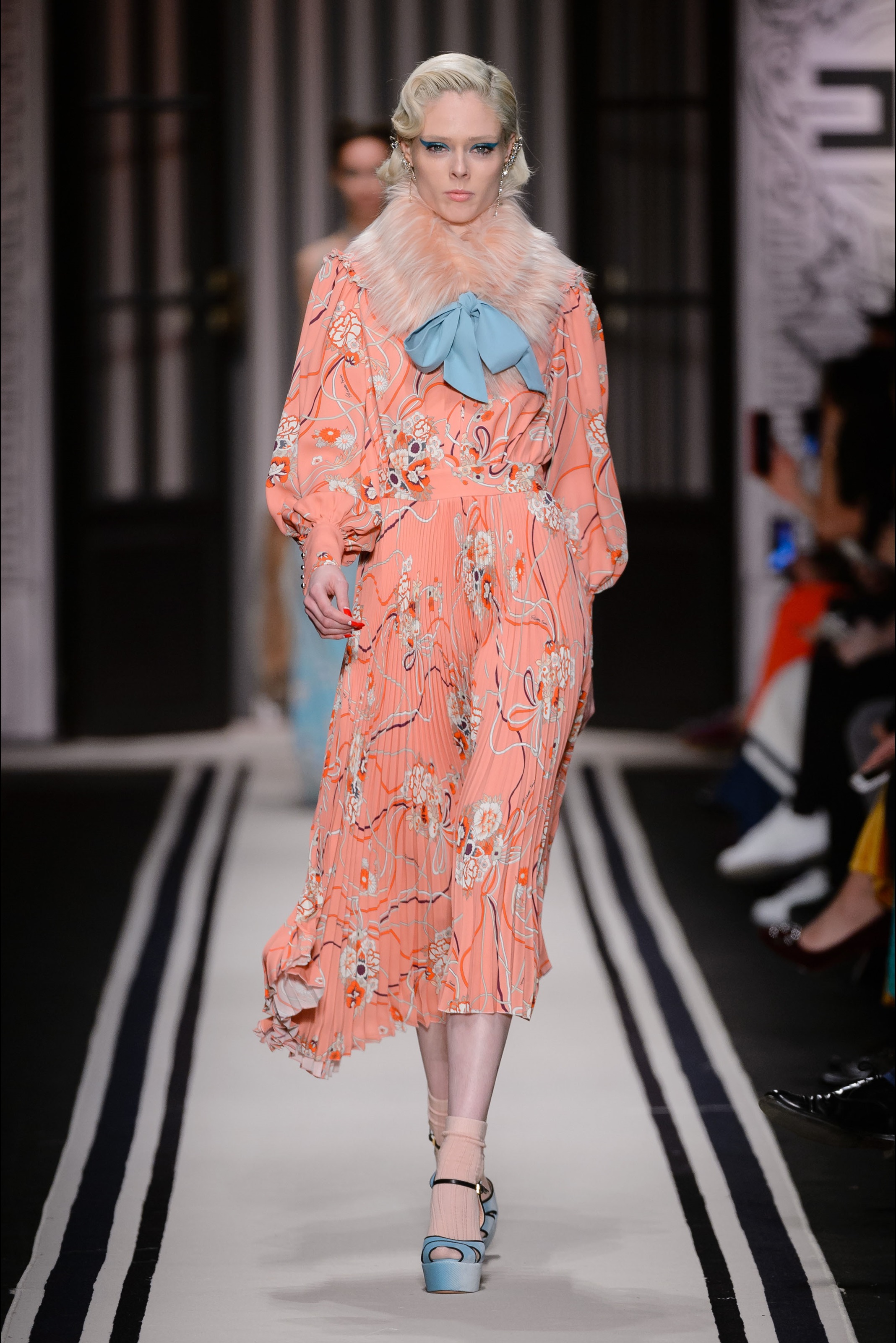 意大利时尚品牌elisabetta franchi 米兰时装周2017秋冬高级成衣发布