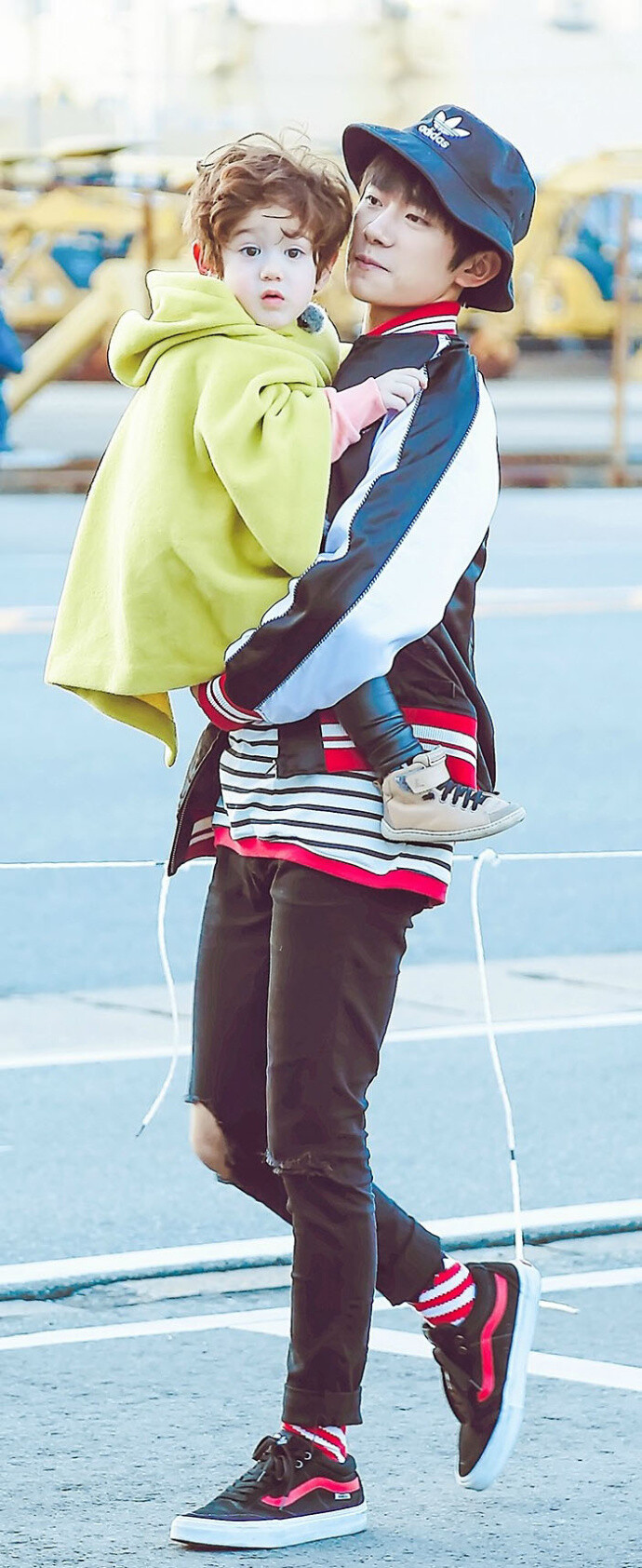 放开我北鼻2大炸和小炸