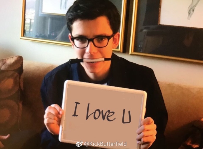 asa butterfield/阿沙巴特菲尔德