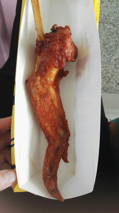麦当劳鸡翅