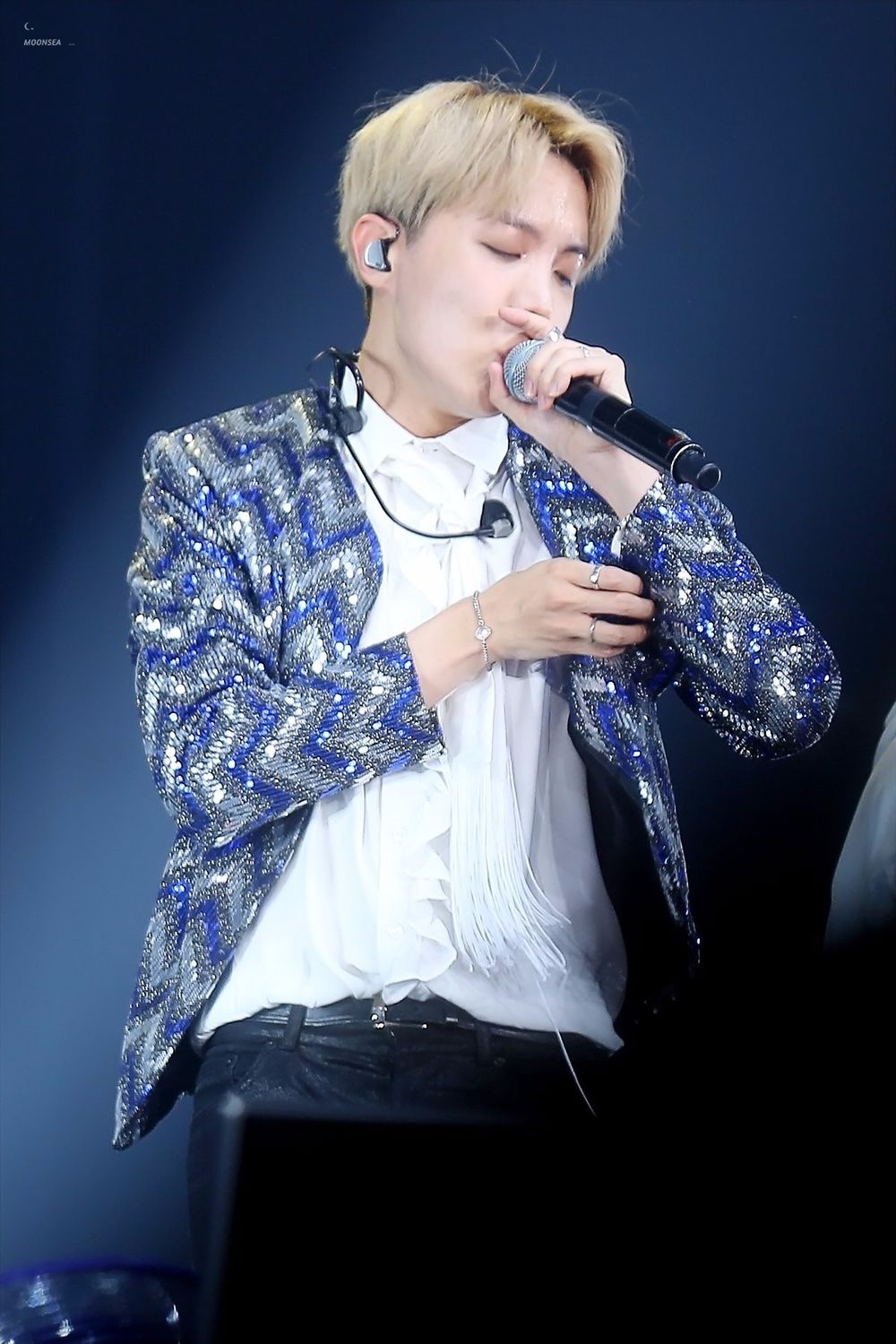 ◤防弹少年团 bts 金南俊 金硕珍 闵玧其 郑号锡 朴智旻 金泰亨 田柾