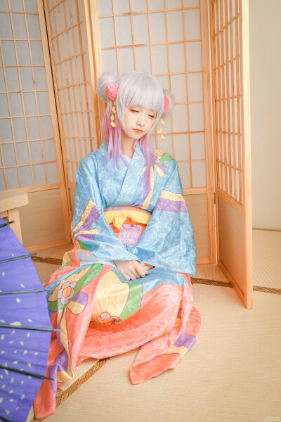 康娜 cn: 奶糖 托尔 cn: 夹心