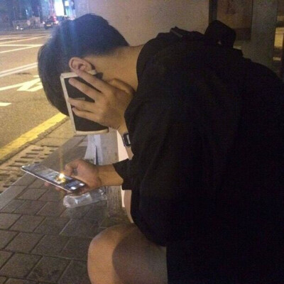 黑白*文艺*搞怪*网红*时尚*帅气*摄影*高冷*风格*暖心*阳光*自拍*森系