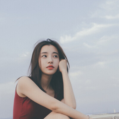 头像*女生*欧美*黑白*文艺*搞怪*网红*时尚*摄影*高冷*风格*暖心*阳光