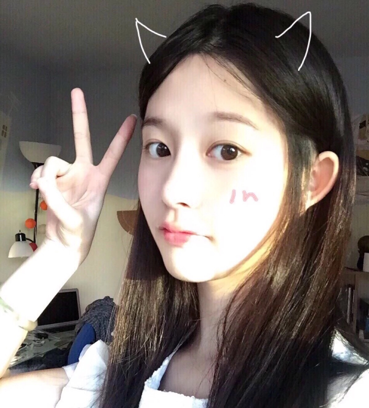 高清女生头像by:galee