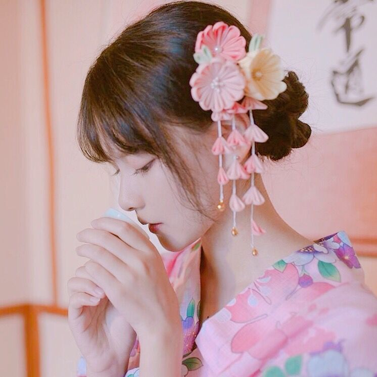 daisy妤故の 女生头像 女头 小清新 - 堆糖,美图壁纸