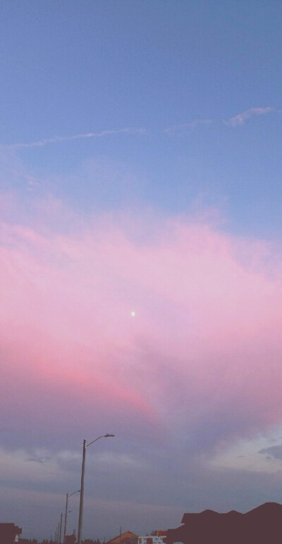 晚霞天空照片粉色图片