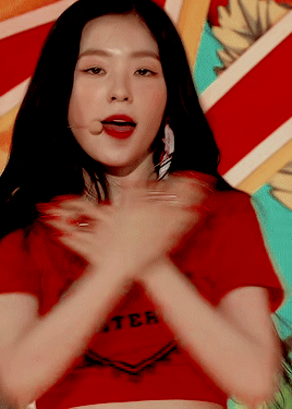 [tumblrgif|禁二改]#裴珠泫#irene#red velvet#抱图点赞喜欢收藏.
