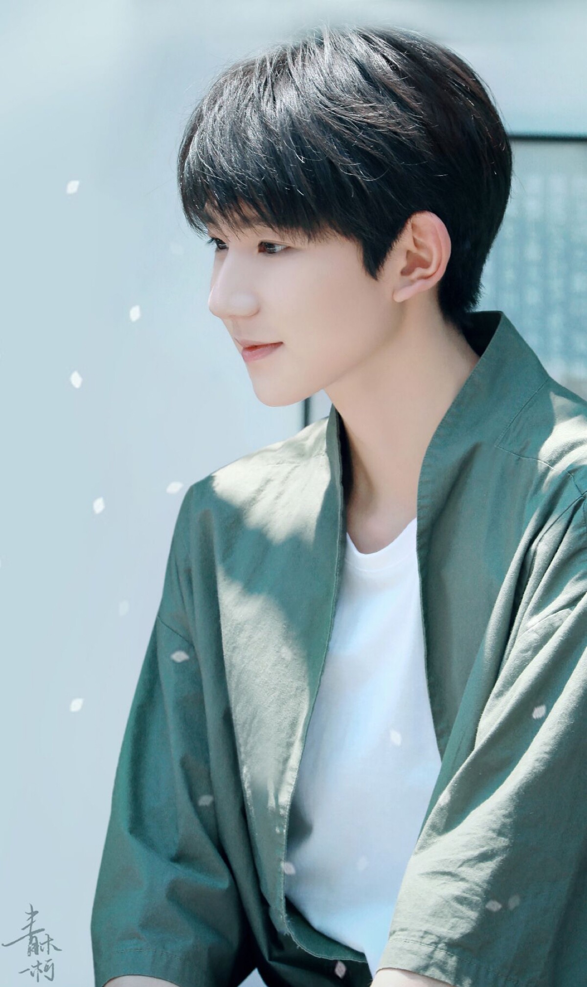 王源oppo微电影拍摄/2017 《奇怪名宿》