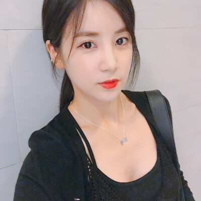 apink 阿粉 park cho rong 朴初珑 头像