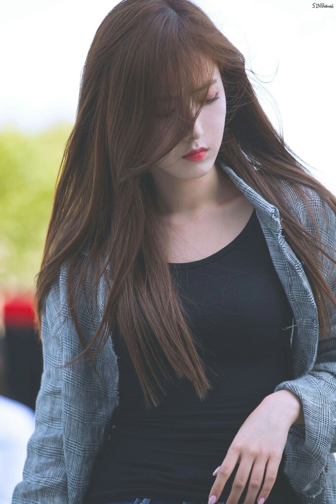 黄恩菲 信飞 gfriend
