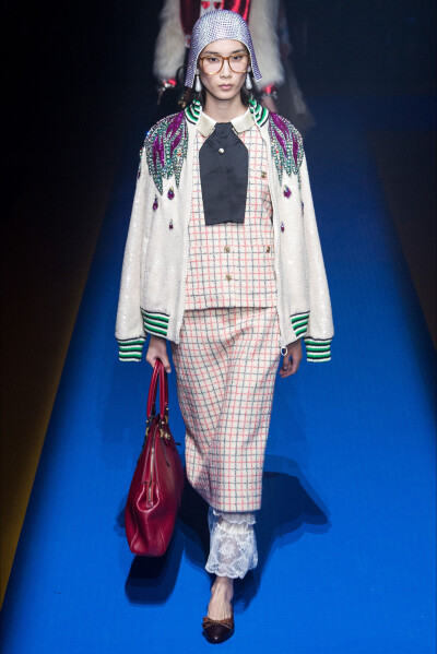 gucci2018春夏女装,gucci2018春夏 gucci(古驰)于米兰时装周发布2018春夏高级成衣系列