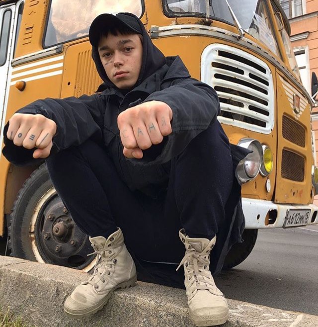 АлександрТраутвейн ins:sashadidntwakeup