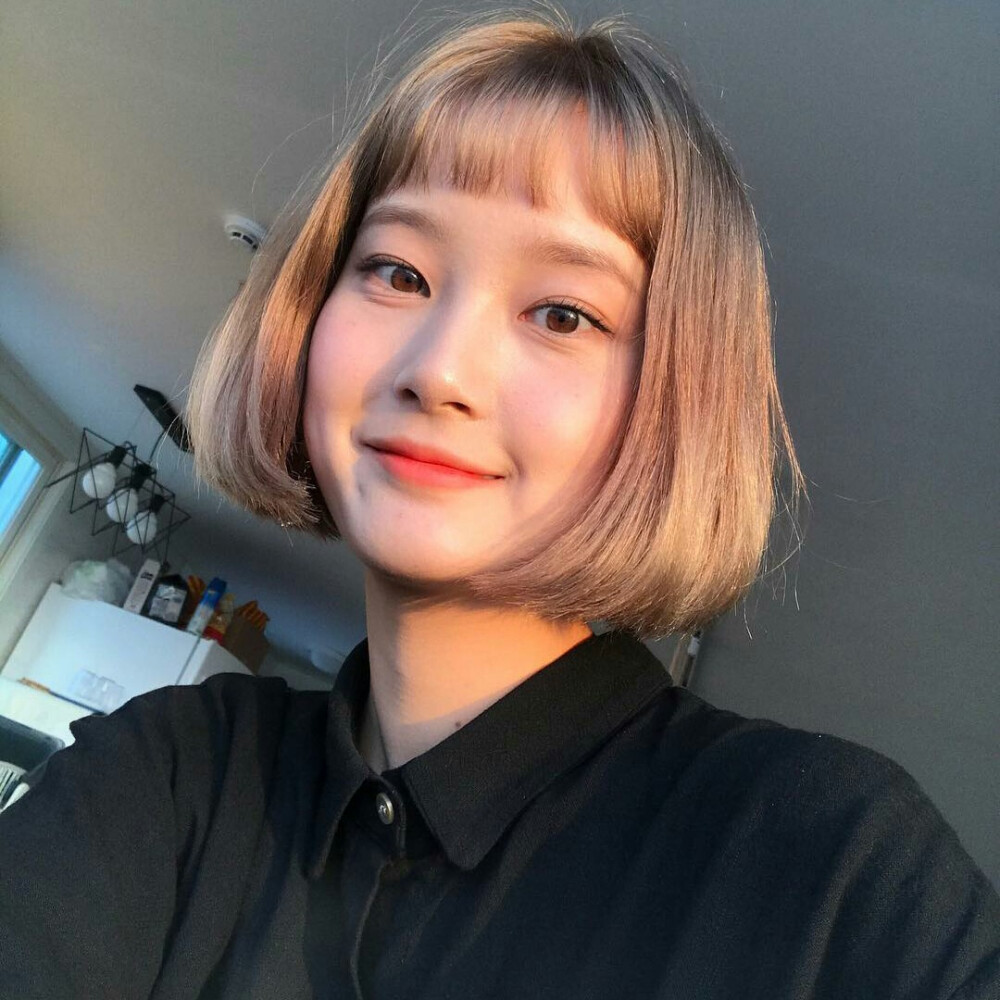 girlface短发女生头像