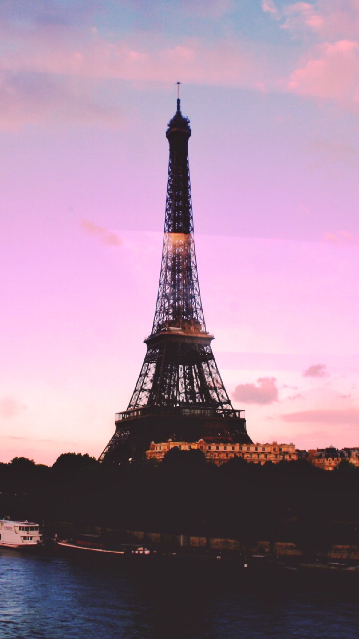 巴黎铁塔 