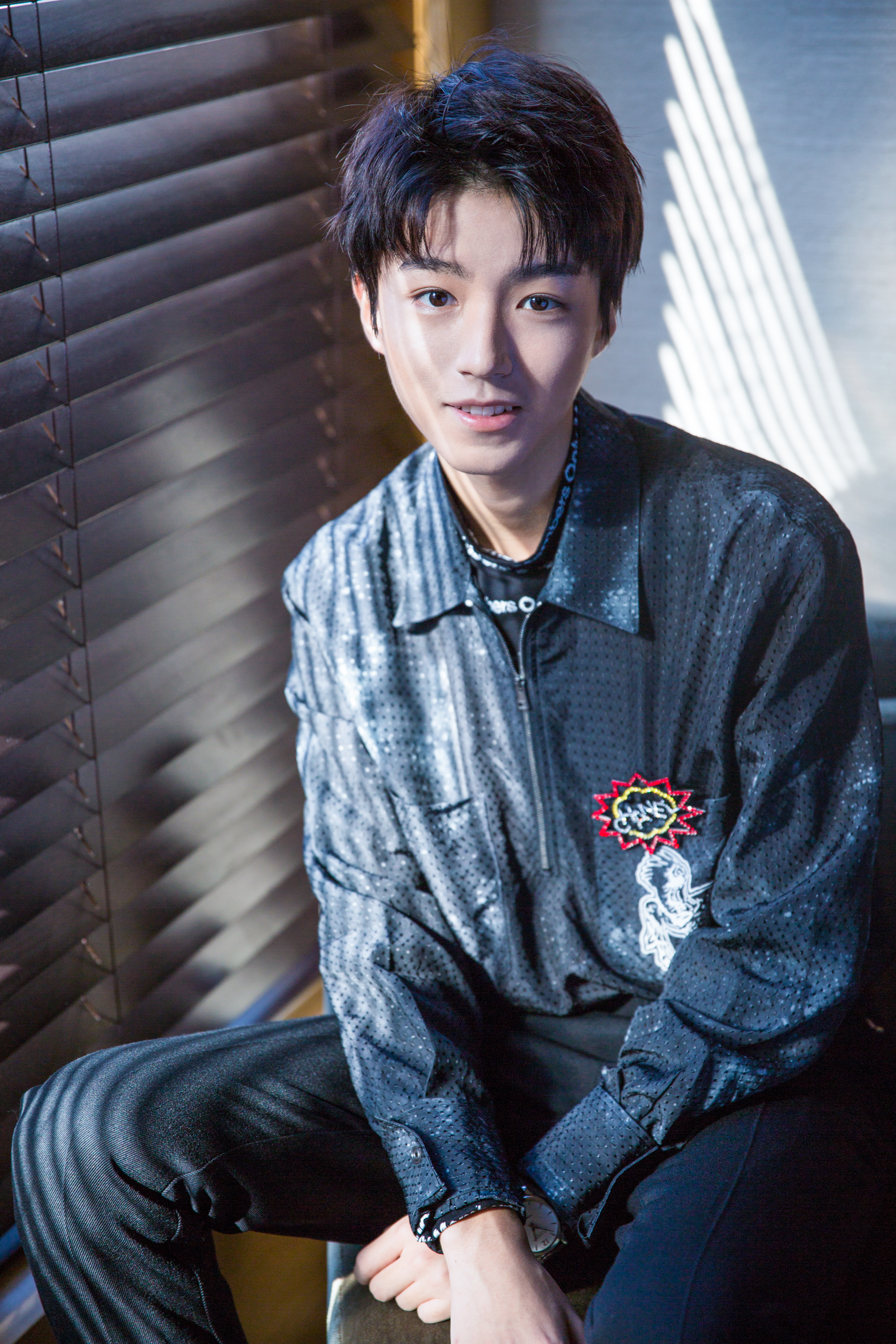 王俊凯解忧杂货店 王俊凯karrywang工作室 opening