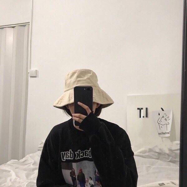 女生帽子头像
