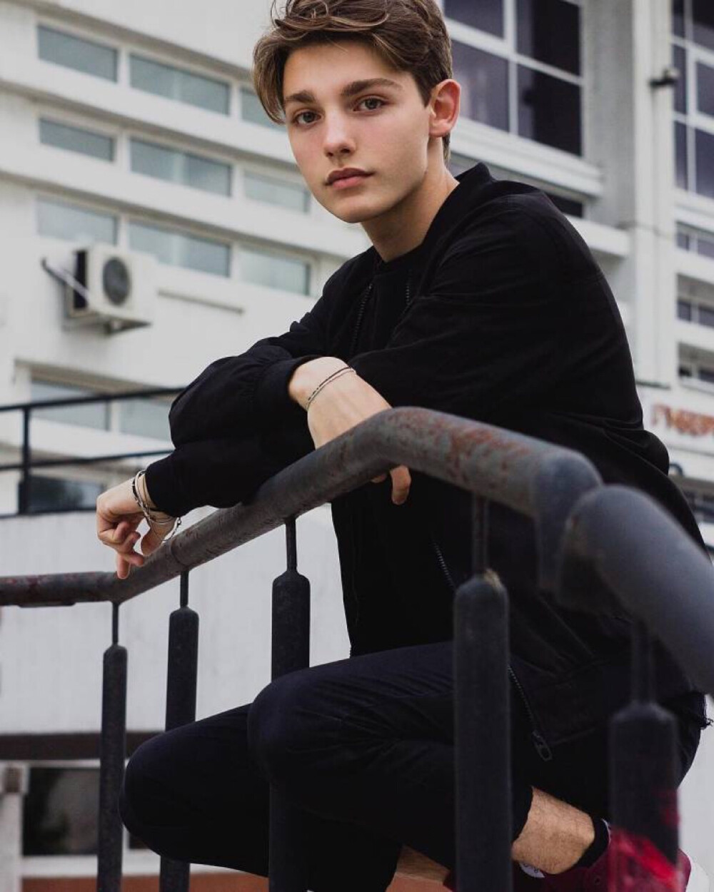 俄罗斯男孩Простгеоргий漫画里走出来的美少年