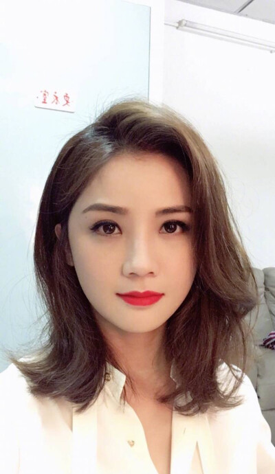 by爱喝可乐的古娜小姐 香港 蔡卓妍