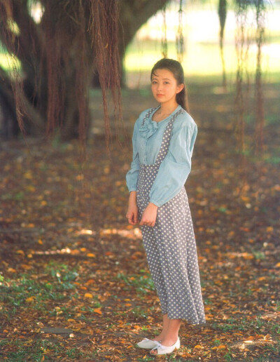 高桥由美子