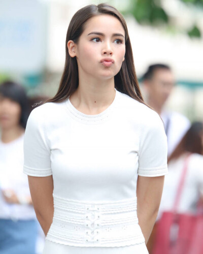 泰国女星 yaya 人生波动 心的唯一 个人 ins更新 部分图片搬运自微博