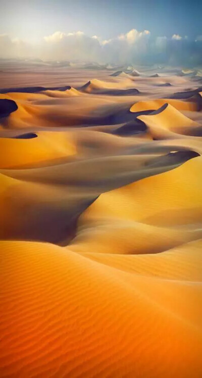 暖色系唯美沙漠手机壁纸图片