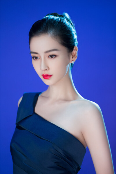 ab 杨颖 艺人演员 大汉情缘之云中歌 微微一笑很倾城 新娘大作战 微爱
