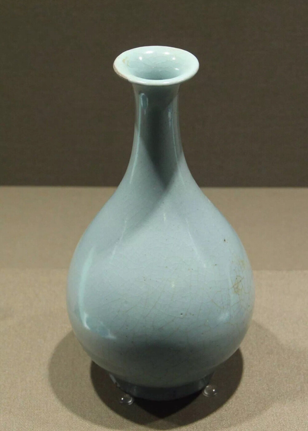 北宋汝窑天青釉玉壶春瓶