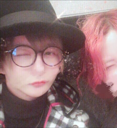 luz超可爱啊www(#/.#)