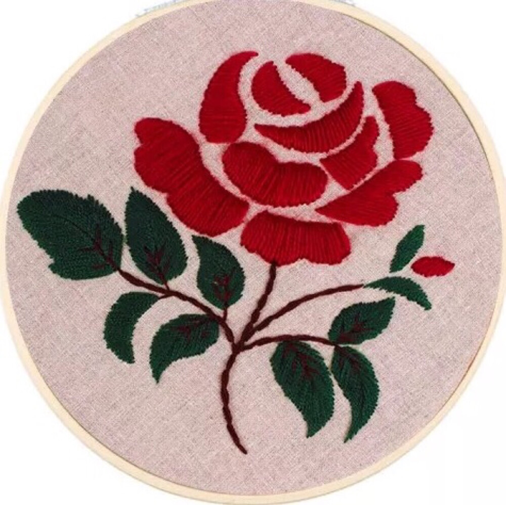 红玫瑰刺绣团扇扇面