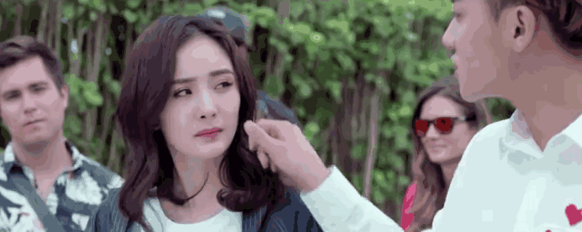 谈判官/翻译官/明日之子◎杨幂
