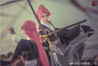 【梦间集】君子剑cn:@阴川蝴蝶猪__一生身在绝情谷中,与情花相伴,看尽