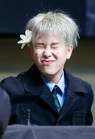 表志勋(pyo ji-hoon)艺名p.