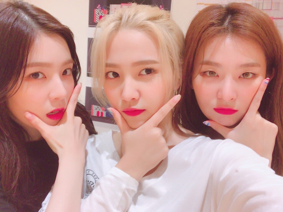 red velvet裴珠泫irene金艺琳yeri姜涩琪seulgi