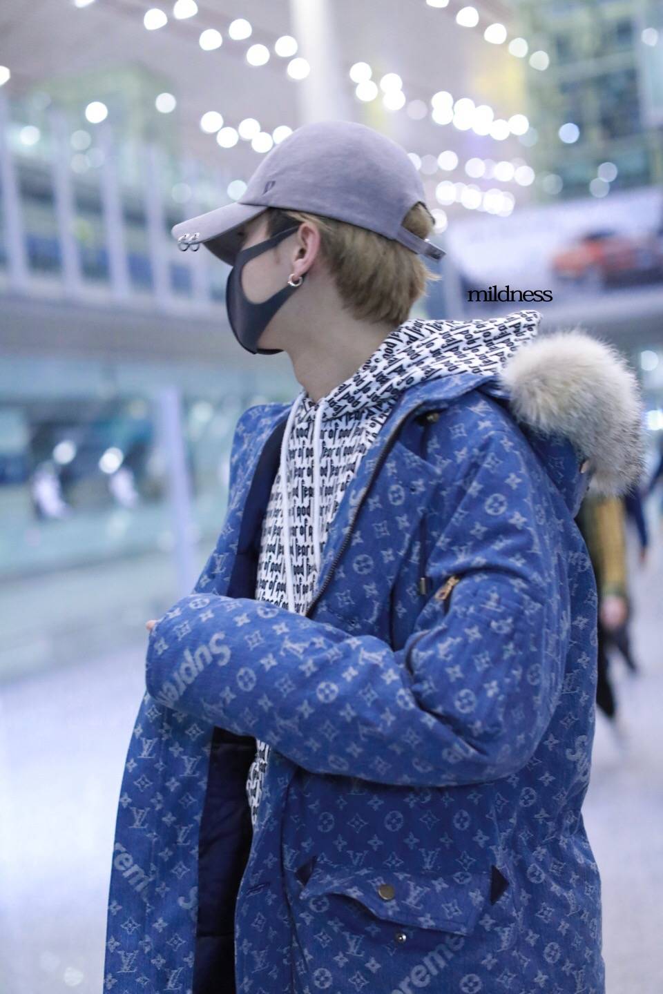 鹿晗 机场 维也纳