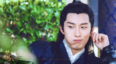 窦骁燕洵 没新图的日子里舔舔燕世子的颜也挺好