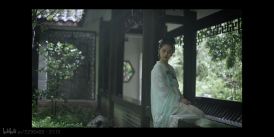 山外小楼听雨