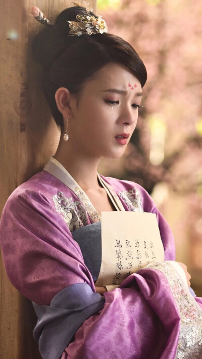 陈瑶 柜中美人